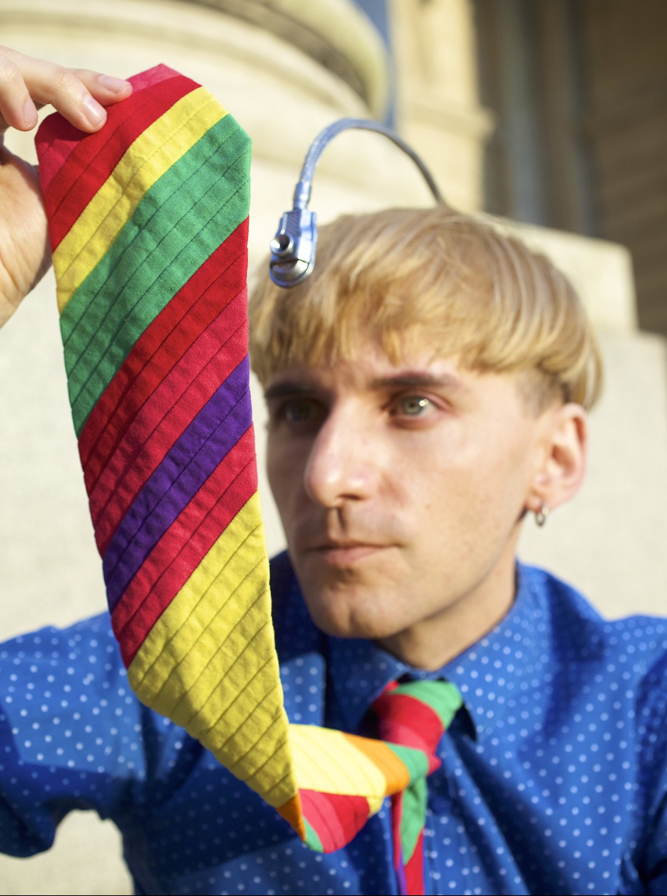 Neil Harbisson Photo von Lars Norgaard Neil Harbisson hört Farben